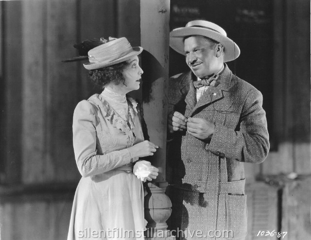 Zasu Pitts and Wallace Beery in CASEY AT THE BAT (1927)