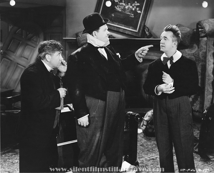Oliver Hardy, Stan Laurel and Forrester Harvey in A CHUMP AT OXFORD (1939)