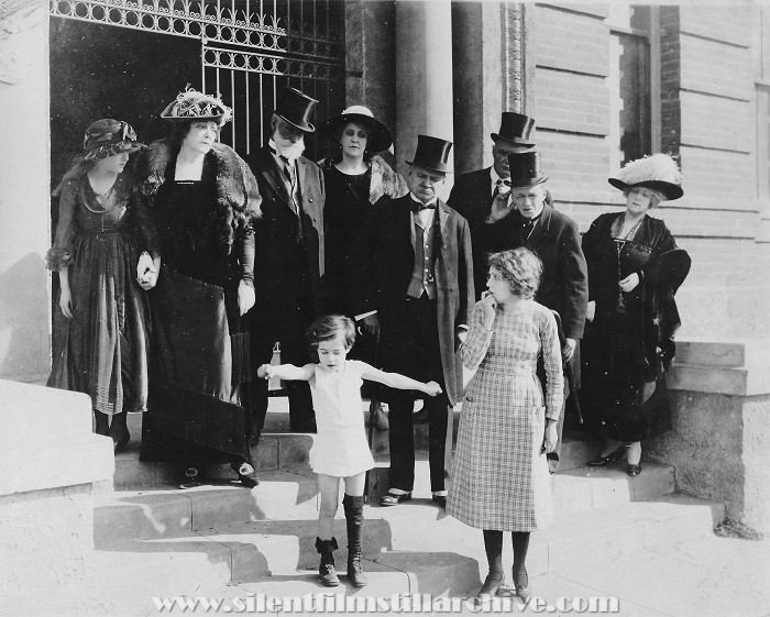 Milla Davenport, Frankie Lee, Mary Pickford, and Percy Haswell in DADDY LONG LEGS (1919)