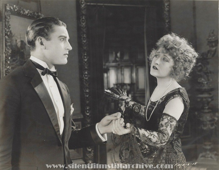 Ruth Clifford in THE FACE ON THE BARROOM FLOOR (1923).