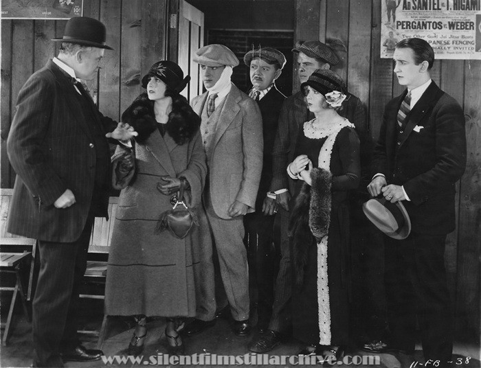 Louise Lorraine, George O'Hara, Al Cooke, Kit Guard, Clara Horton and Arthur Rankin in FIGHTING BLOOD (1923), chapter 11