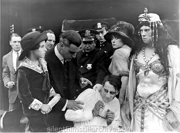 Sidney Bracey, Marie Eline and Harry Benham in THE MEDIUM'S NEMESIS (1913)