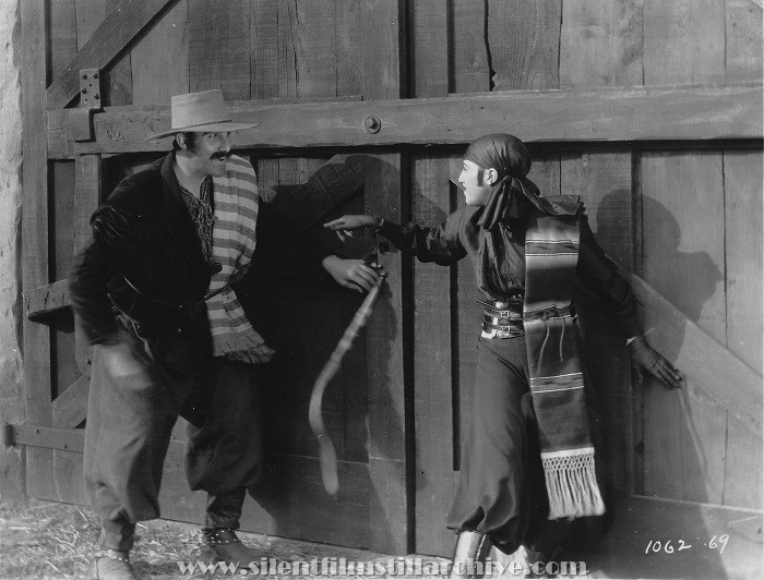 Tom Kennedy and Bebe Daniels in Senorita (1927)