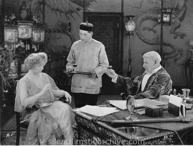 Bessie Barriscale in THE SORROWS OF LOVE (1916)