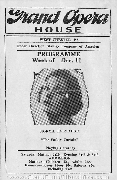 Program for the Grand Opera House and Rialto Theaters in West Chester, Pennsylvania for December 11, 1922