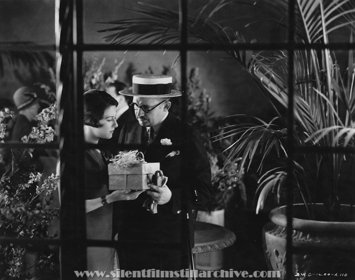 Sally O'Neil and Jean Hersholt in THE BATTLE OF THE SEXES (1928)