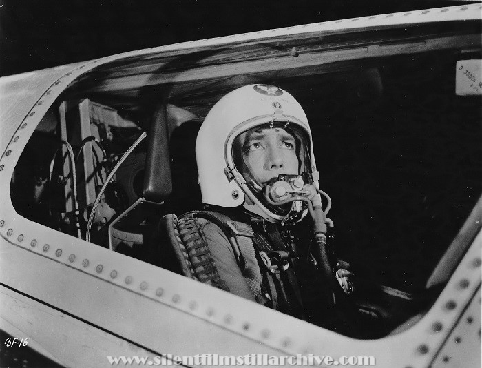 Robert Clarke in BEYOND THE TIME BARRIER (1960)