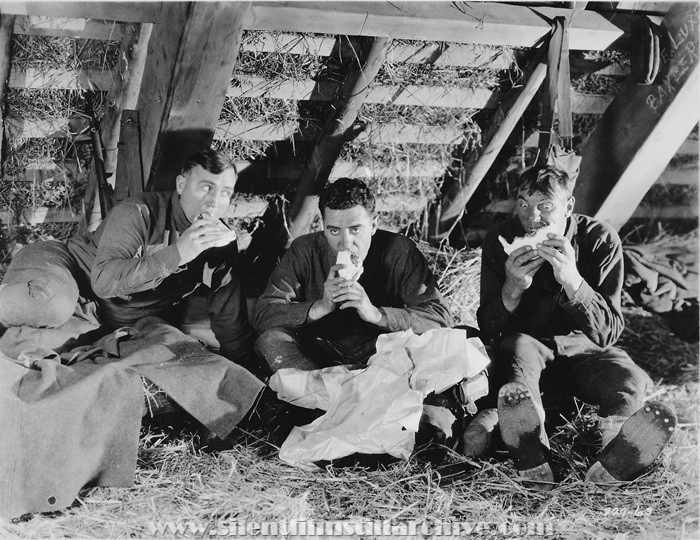 Tom O'Brien, John Gilbert and Karl Dane in THE BIG PARADE (1925)