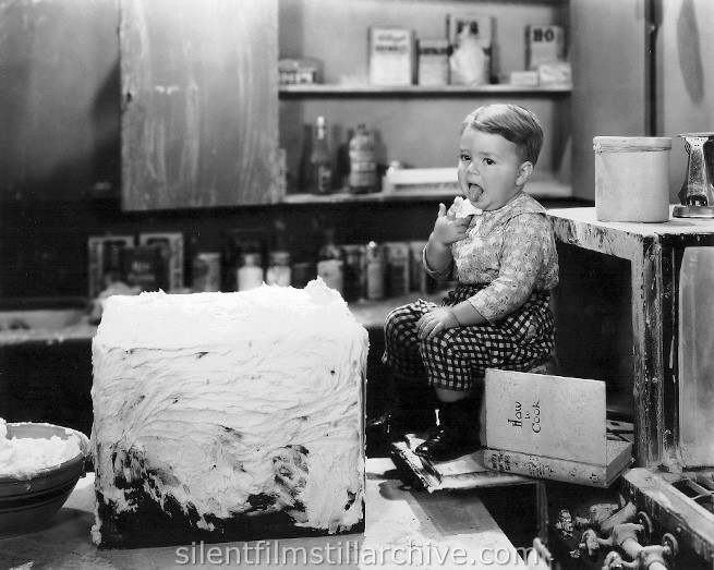 George "Spanky" McFarland in BIRTHDAY BLUES (1932).