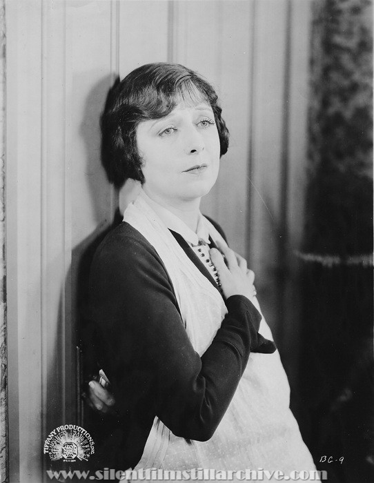Dorothy Phillips in THE BROKEN GATE (1927)