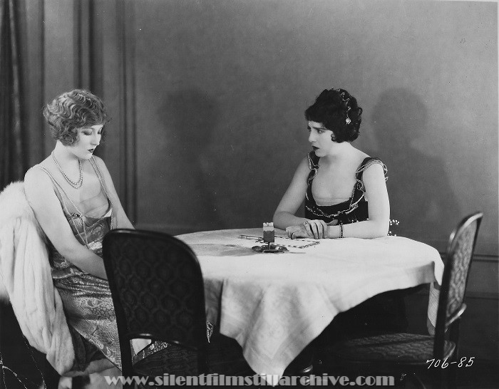 Helen Lee Worthing and Bebe Daniels in THE CROWDED HOUR (1925)