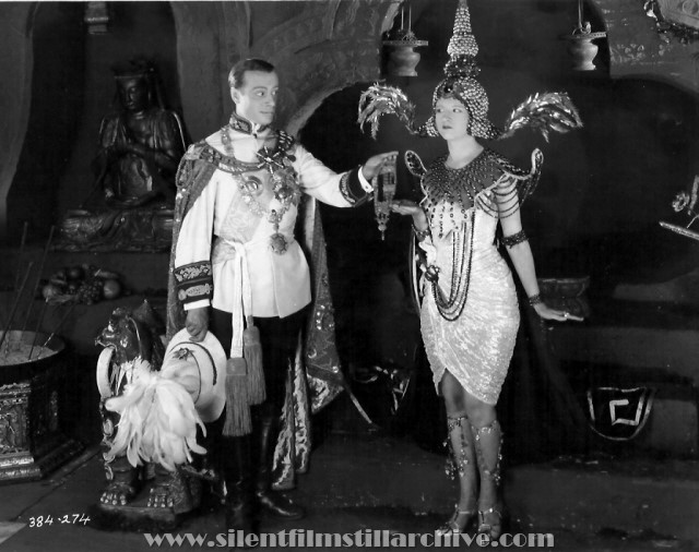 John Davidson and Julia Faye in FOOL'S PARADISE (1921)