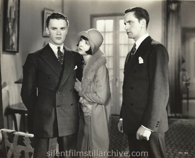 Raymond Hackett, Colleen Moore and Fredric March in FOOTLIGHTS AND FOOLS (1929).