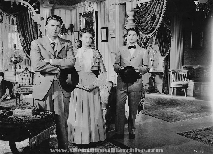 Ronald Reagan, Nancy Coleman, and Robert Cummings in KING'S ROW (1942)