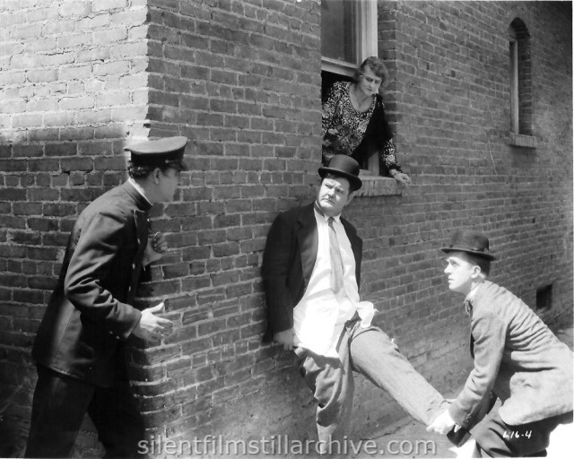 Jack Hill, Oliver Hardy and Stan Laurel in LIBERTY (1929)