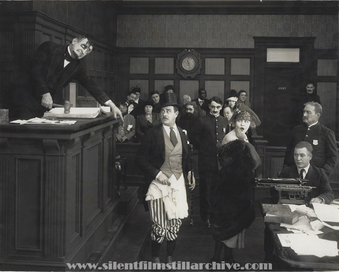 Charlie Murray, Ford Sterling, Garry O'Dell, and Phyllis Haver in LOVE, HONOR, and BEHAVE (1920)