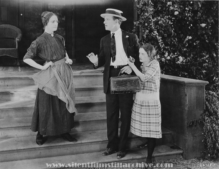 Kate Toncray, Robert Ellis, and Maxine Elliott Hicks in LOVER'S LANE (1924)