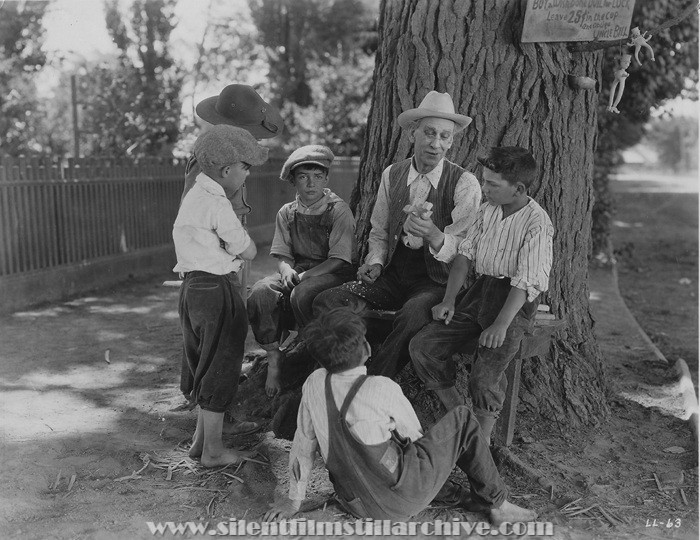 Charles Sellon in LOVER'S LANE (1924)