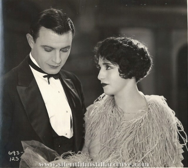 Robert Frazer and Bebe Daniels in MISS BLUEBEARD (1925) 