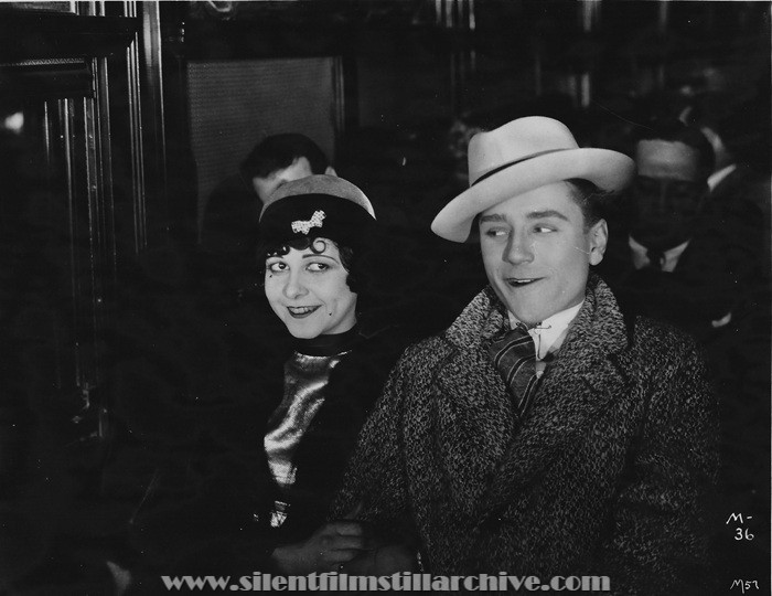 Charlotte Stevens and William Bakewell in MOTHER (1927)