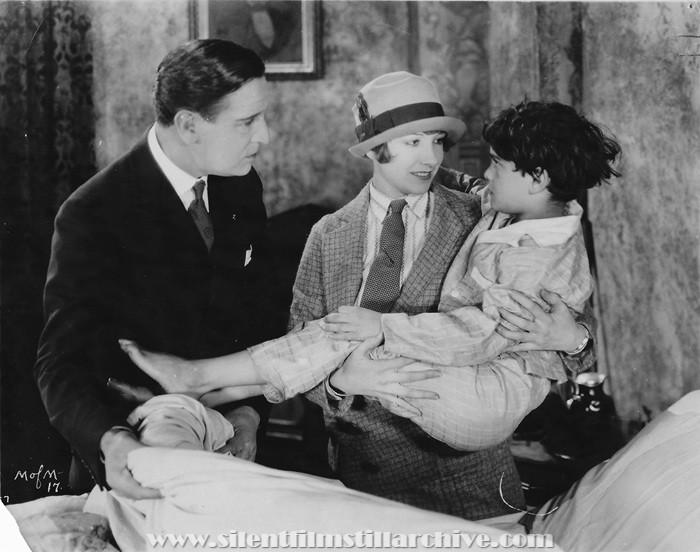 Conway Tearle, Margaret Morris and Frankie Darro in MOULDERS OF MEN (1925)