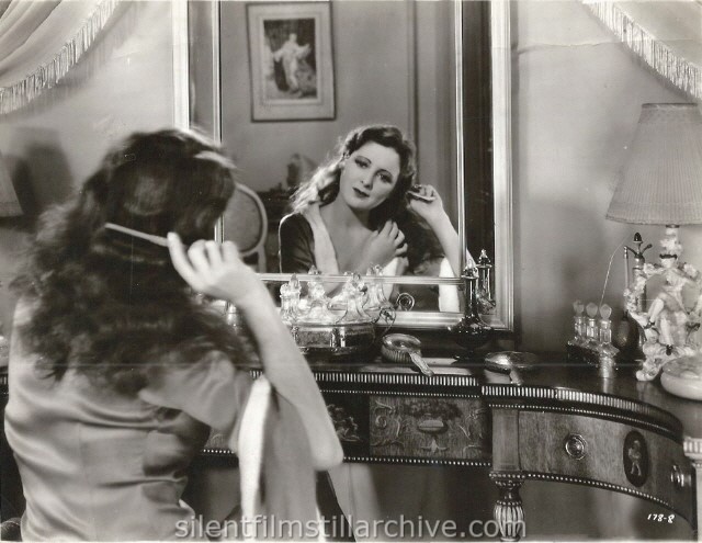 Billie Dove in THE PAINTED ANGEL (1929)