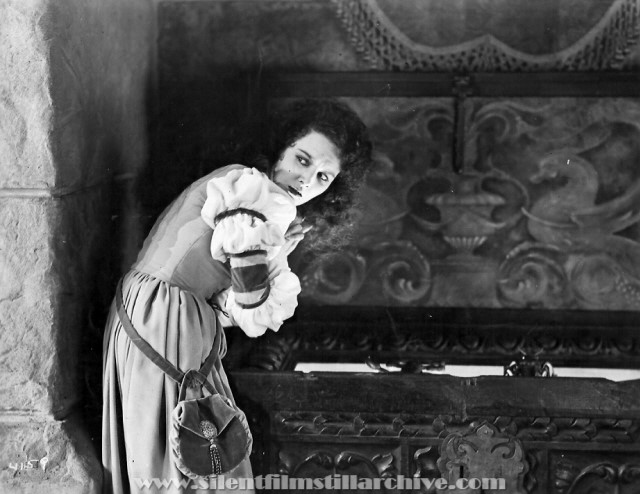 Mary Philbin in PHANTOM OF THE OPERA (1925)