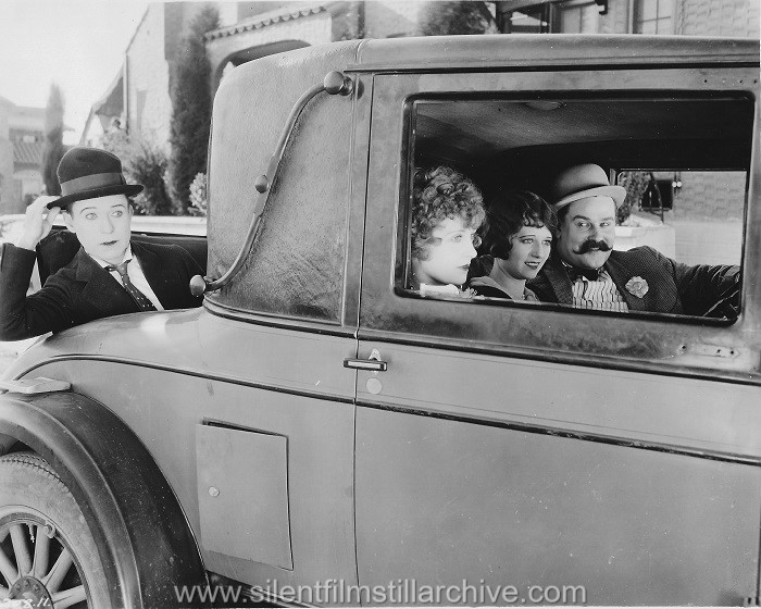 Harry Langdon, Ruth Hiatt, Peggy Montgomery and Vernon Dent in SATURDAY AFTERNOON (1926)