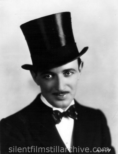 Raymond Griffith in TIME TO LOVE (1927)