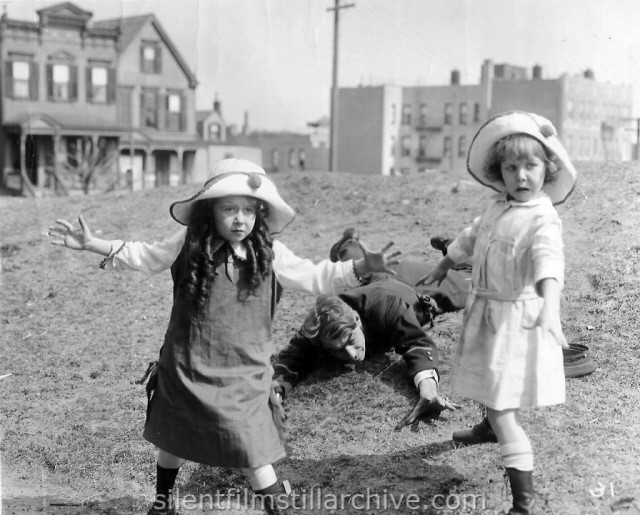Jane Lee and Katherine Lee in WE SHOULD WORRY (1918)