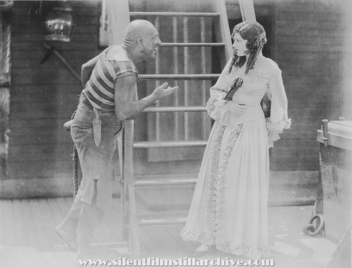 Elinor Fair in THE YANKEE CLIPPER (1927)